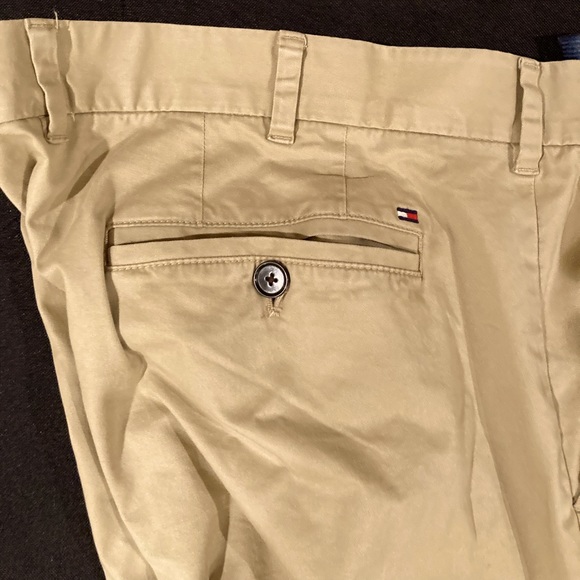 Tommy Hilfiger Other - Tommy Hilfiger flat front khakis 44x32